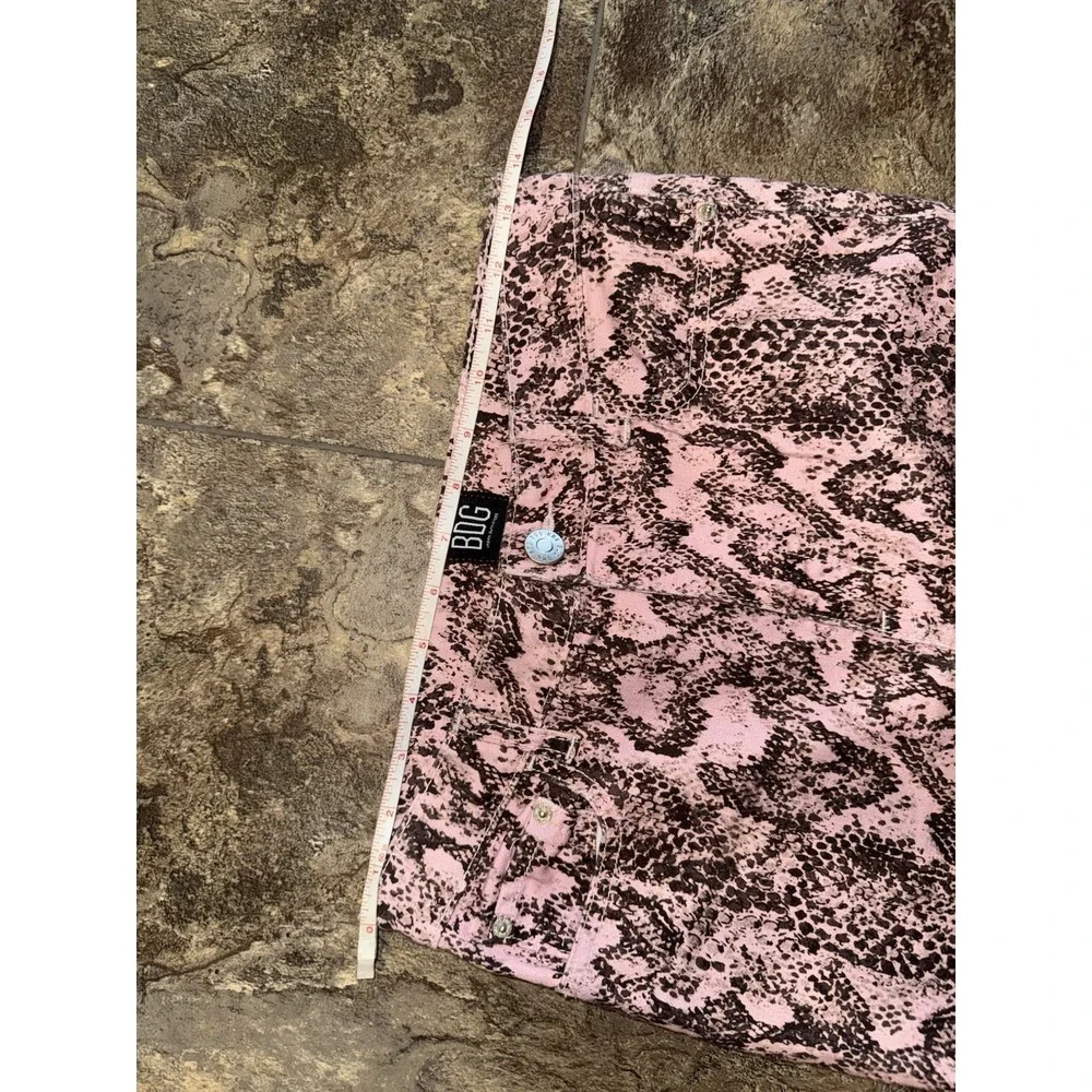 Snake Print Pink BDG Twig High-Rise Skinny Jeans Women Size 27 Urban‎ Outfitters